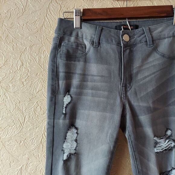 Refuge womens jeans gray distressed skinny stretch size 4 - Picture 2 of 7